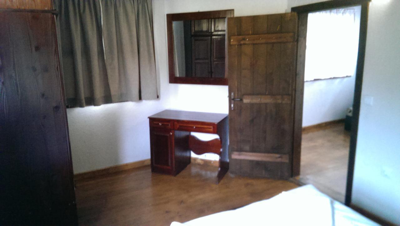 Hotel Ethnocomplex Krivini Esterno foto